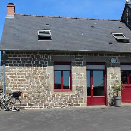 Gite La Loussaudrie Pontmain المظهر الخارجي الصورة
